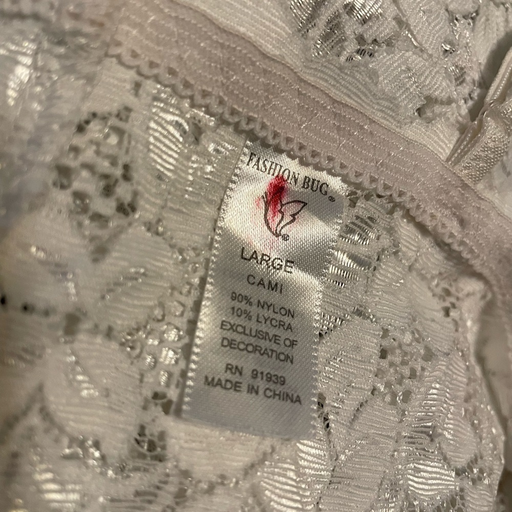 Fashion Bug White Lace Top Large - Picture 3 of 6